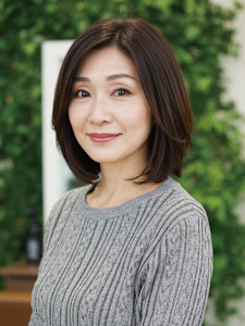 50-60代にオススメ★品格引き立つ大人のレイヤーボブ