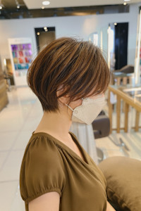 【小田急相模原】大人ショート×白髪ぼかしハイライト - LOHAS by KENJE掲載