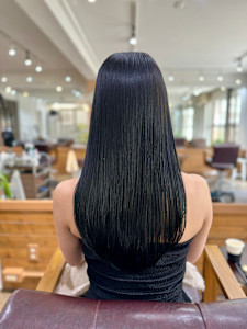 綺麗な艶髪スタイル　美髪縮毛矯正 - 髪質改善 fiica掲載