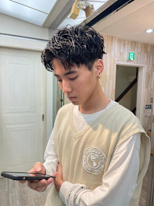 メンズ 無造作ショート - newi 調布掲載