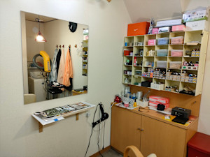 美容室 This(ビヨウシツディス)