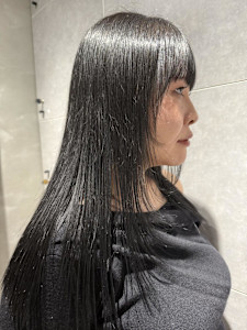 ブルーブラック×顔まわりレイヤー - ungu GALLERY掲載