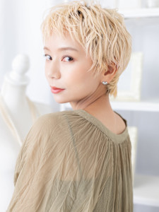 フレンチカジュアルマッシュショートパーマ　レイヤーショート - mod's hair【モッズヘア】越谷/越谷西口店掲載