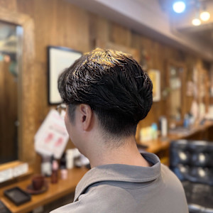 センターパート毛流れパーマ【代々木上原】 - Camden Town代々木上原掲載