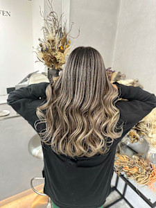 ギャル人気バレイヤージュ