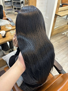 髪質改善縮毛矯正/暗髪/地毛風カラー/ブルーブラック/艶髪/ - newi 広島掲載