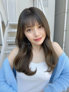 髪質改善ぱっつん前髪ゆるカールロング美髪*Zina