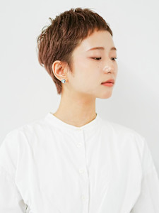 切りっぱなしショート・ボブ/絶壁解消/前髪なし/20代/30