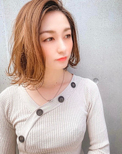 綺麗な艶髪スタイル　美髪レイヤーボブ - 髪質改善 fiica掲載