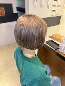 くすみミルクティーベージュ - F・PARADEseaside掲載