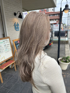 ミルクティーベージュ - NAP hair scoya掲載