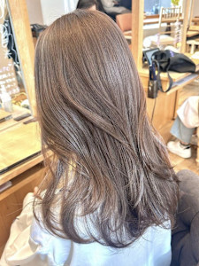 ココアグレージュミルクティーベージュブラウンシルバーベージュ - Violet掲載