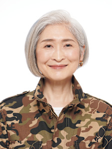 グレイヘアに人気◎白髪を活かしたショートボブ - えがお美容室掲載