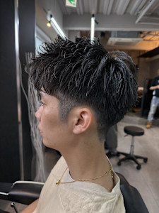  大宮/カット/短髪/毛流れ/センターパート - Vii men掲載