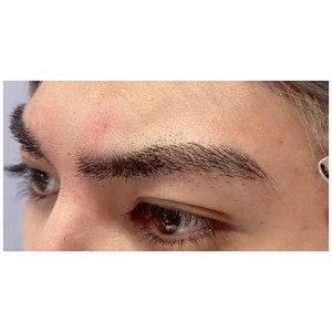 ストレート眉毛【高田馬場　眉毛Wax出来るヘアサロン】 - lok 高田馬場【ロク】掲載