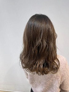 ブリーチ無し⭐︎オリーブベージュ - Ash 八王子店掲載