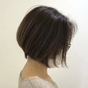 ボブ - Ash 八王子店掲載