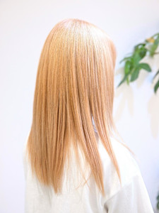 暖色ブロンドヘア - Ash 八王子店掲載