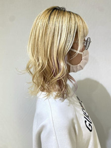 ハイトーン×巻き髪