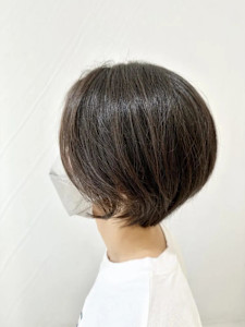 ショートボブ