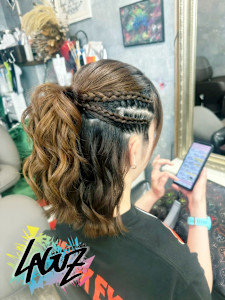 【ヘアセット】サイドブレイド×ルーズカールポニー