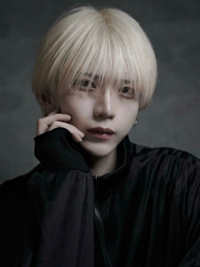 ブロンドマッシュ - syn掲載