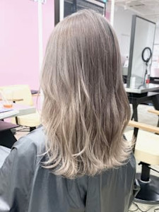 ホワイトベージュ/セミディ - Di-KA HAIR sendai掲載