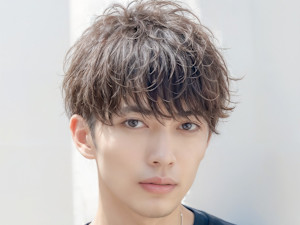 EAST by ergo川崎東口×スタイル - EAST by ergo川崎東口 髪質改善/ショート/ブリーチカラー掲載