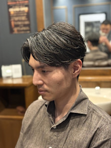 メンズ　センターパート　ニュアンスパーマ - 銀座shino掲載