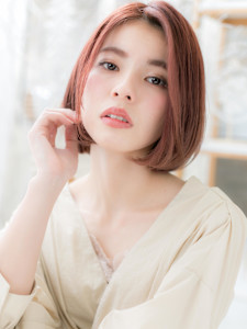 外国人風ショコラピンク前下がりワンレンボブ　ワインレッド - mod's hair【モッズヘア】越谷/越谷西口店掲載