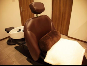 iine 髪質改善＆韓国【イイネ】(イイネ カミシツカイゼン アンド カンコク)