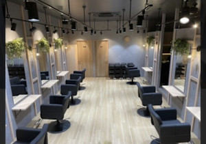 MEN'S HAIR BLEACHi 塩釜口店【メンズ ヘア ブリーチ】(メンズ ヘア ブリーチ シオガマグチテン)