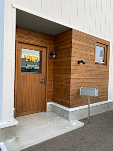 RADICAL HAIR WORK(ラディカル ヘア ワーク)