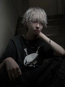 ホワイトウルフ - syn掲載