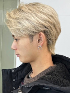 ホワイトブロンド アップバング ブリーチ ハイトーン 韓国 - Men's salon SEPT. 博多掲載