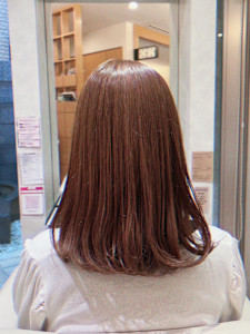 ミディアムボブ