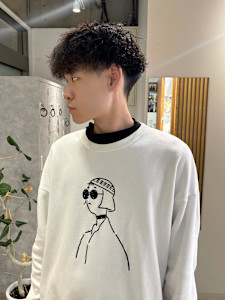 takumi/縦落ちスパイラルパーマ - MOON by KENJE掲載