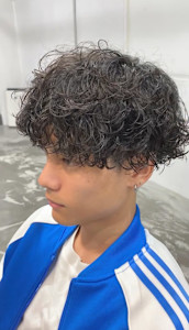 波巻きスパイラルパーマプードルパーマ久屋大通/丸の内/伏見 - kiji 久屋大通/丸の内掲載