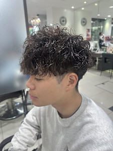 強めスパイラルパーマ - crop-es茅ヶ崎掲載