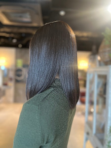 髪質改善でつくる“自然な艶ロング”