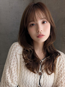 フェイスレイヤー×ゆる巻きパーマ