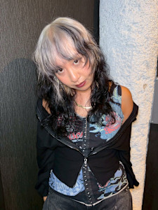 ルーツカラー　ケアブリーチ　ブリーチカラー　表参道/原宿