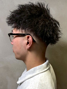 ツイストスパイラル スパイキーショート 刈り上げツーブロック - 完全個室 THIS IS BARBER 3rd掲載