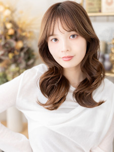 大人かわいい波巻きカールグラマラスロング　ミディアムレイヤー - COVER HAIR bliss【カバーヘア ブリス】戸田公園/戸田公園西口店掲載