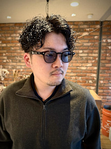 メンズカットツイスパシャドウパーマ - bococa by KENJE/メンズカット｜フェード掲載