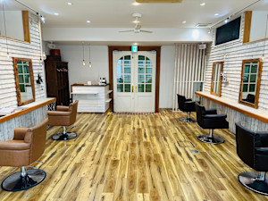 &.TIGRE KUMAMOTO 髪質改善/ケアカラー/エクステ/韓国ヘア(アンド ティグル クマモト カミシツカイゼンケアカラーエクステカンコクヘア)