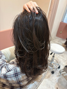 セミロング　レイヤーカット　