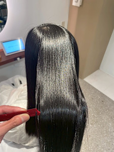 美髪サラツヤロング