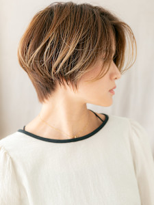 ヘーゼルブラウンハイライトマッシュショートボブ20代30代 - COVER HAIR bliss【カバーヘア ブリス】大宮/大宮西口店掲載