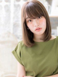 斜めバングブラウンベージュエアストレート　オリーブグリーン - mod's hair【モッズヘア】上尾/上尾西口店掲載